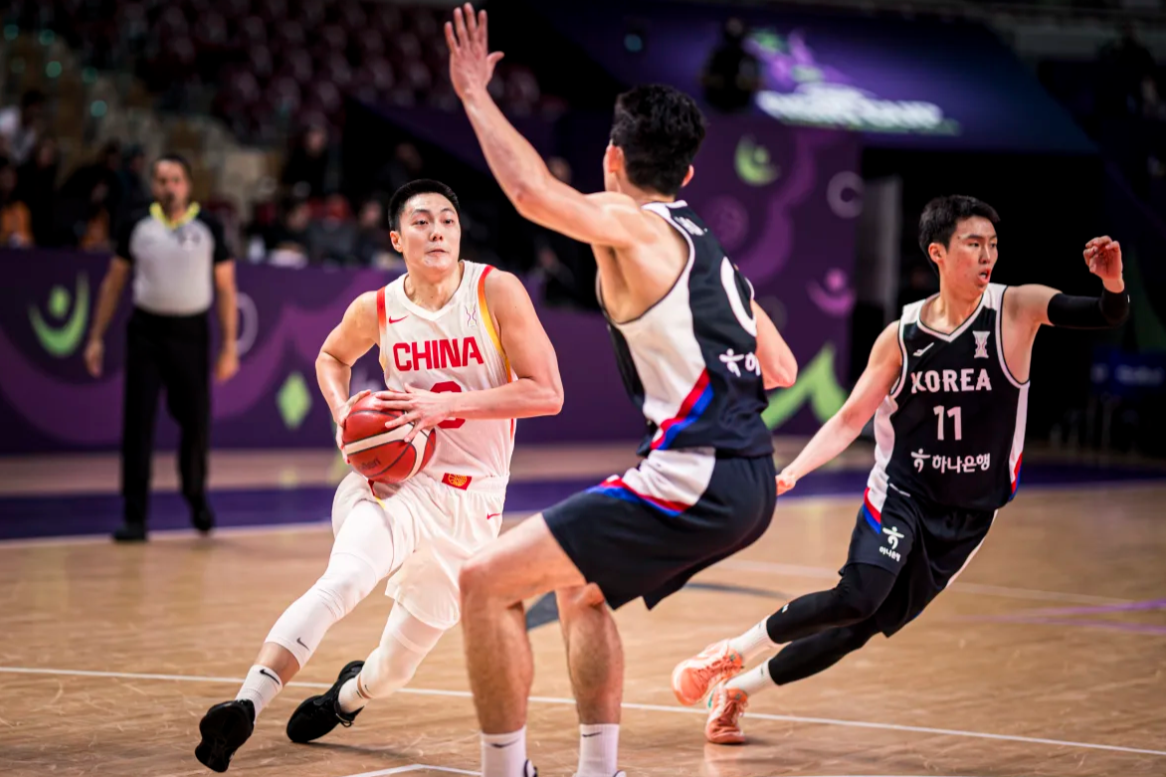 zl, 仅仅命中, 个三分球